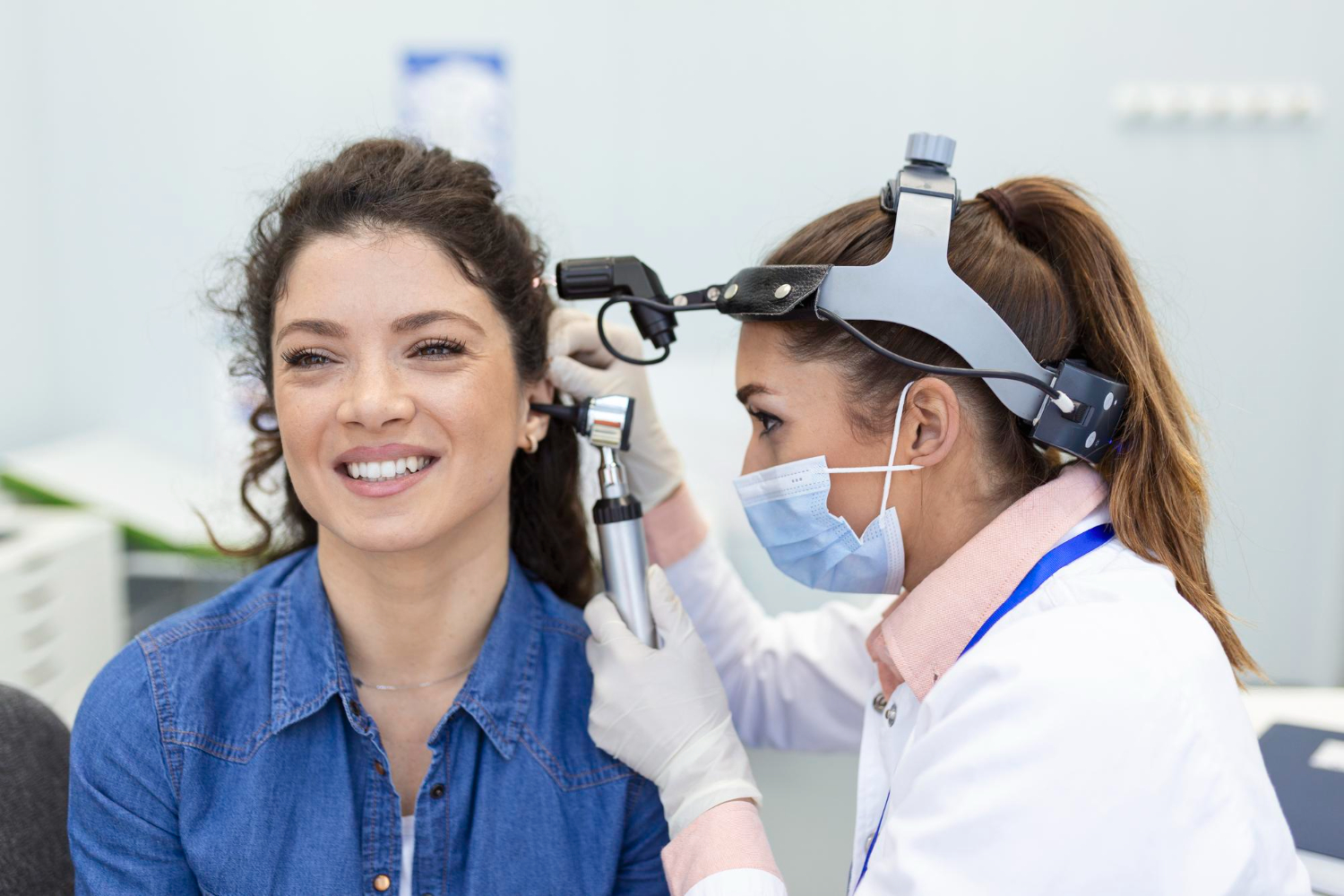 The Benefits of Ear Wax Removal Through Microsuction