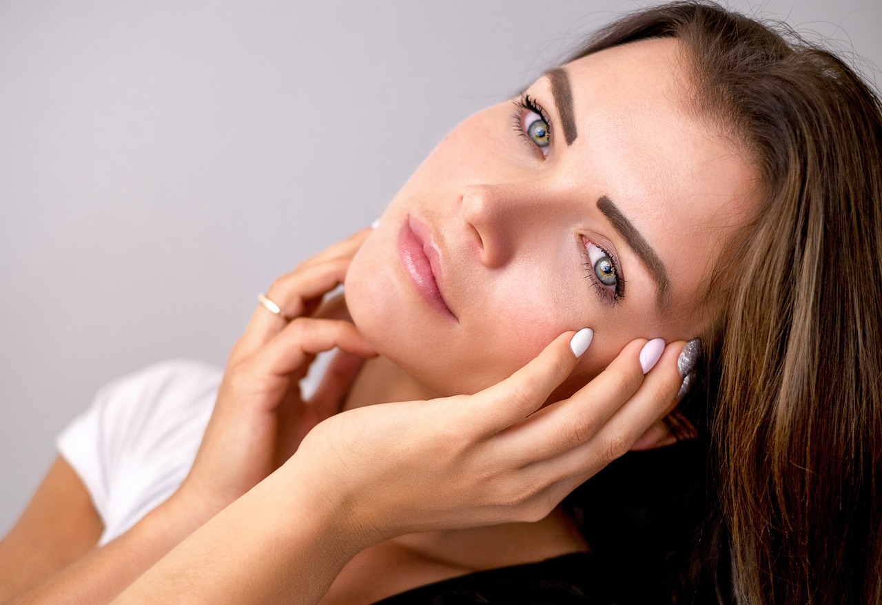 Proactive Dermatitis Management: How Weekend Therapy Can Transform Your Skin Health